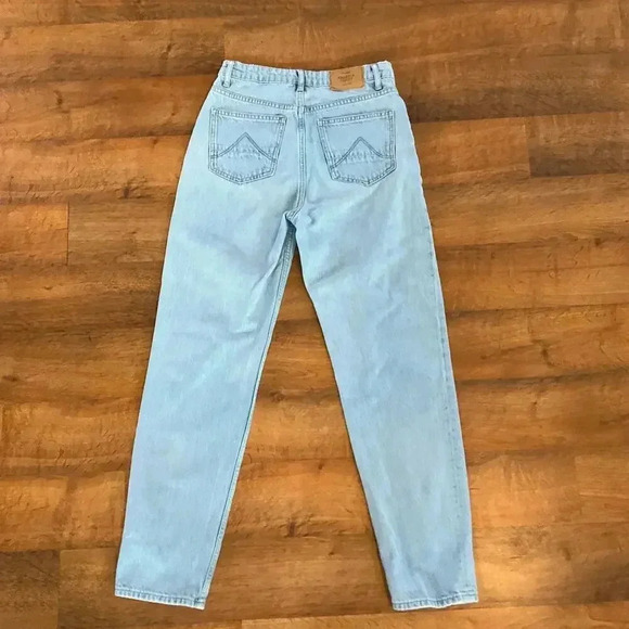 America Today Button Fly Mom Jeans High Waist Womens Denim Jeans Size 26 NWOT - Picture 3 of 8